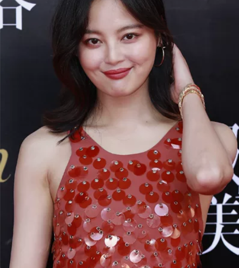 辛芷蕾  033 红色亮片连衣裙红毯生图 ...