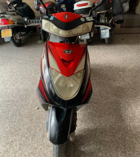 五羊电动车   送头盔  有点小毛病充电充...