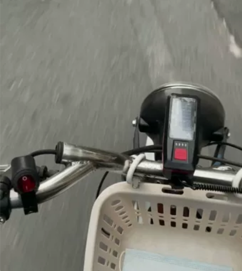 摩托车自用一手车铃木UY125 贝纳利小讯...