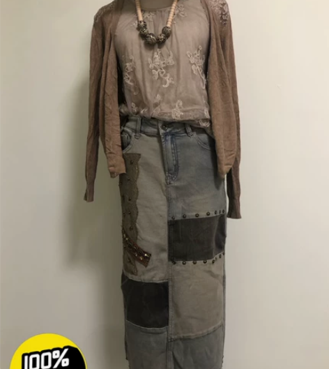 纯意大利欧货。一套搭配完美。开衫，内搭，裙...