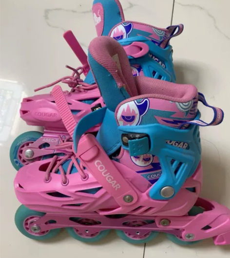 美洲狮正品 溜冰鞋儿童全套装可调闪光直排轮...