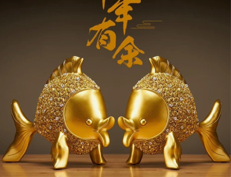 【19.9包邮】欧式创意年年有余摆件金鱼装...