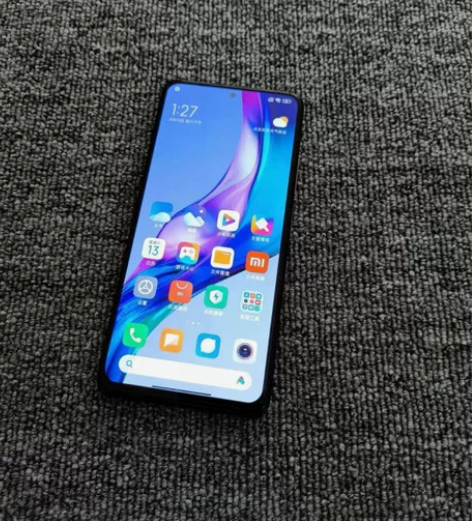 99新 红米k40 5G 8+256g版本...