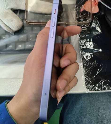 Apple/苹果 iPhone 12 自用...