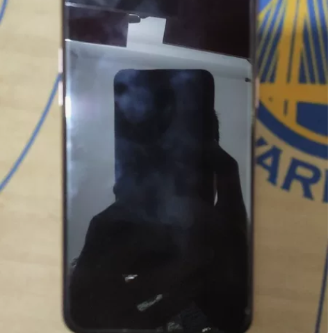 出售一台OPPOa7 464 全原装屏幕完...