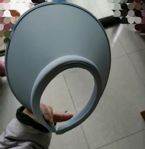 超级适合冬季的防晒帽，夏天也可以做到防晒哦...