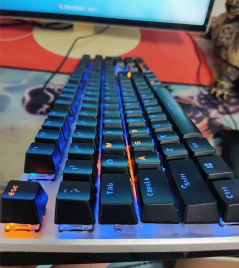 达尔优108键合金机械版，因为电脑较老，造...