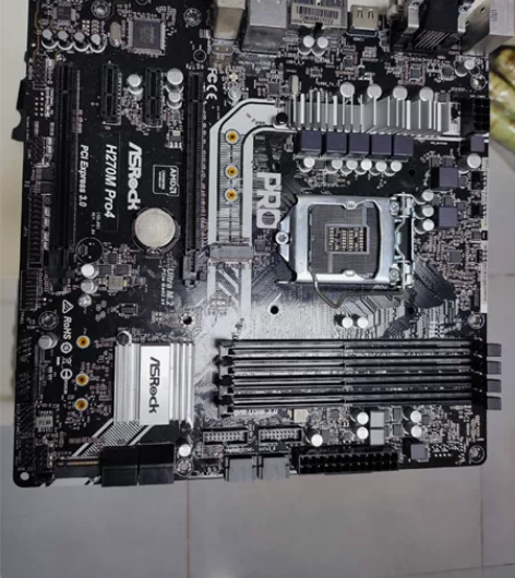 华擎 H270M PRO4 主板，支持第六...