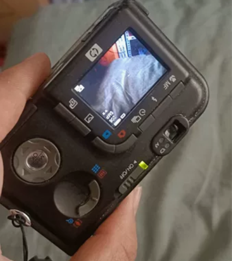 惠普数码相机R707,各功能正常。电池加内...