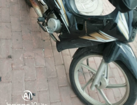 宗申弯梁摩托车,19年的,手续齐全,保险今...