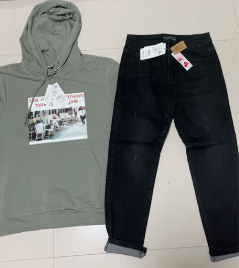 以纯男卫衣套装100包邮 感兴趣的话点“我...