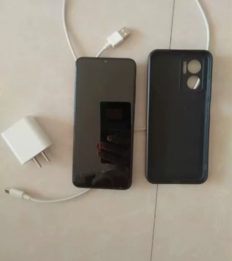 红米note11e  6+2+128，自用...