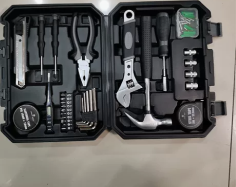 60合一工具箱，全新，朋友送的，闲置，江浙...