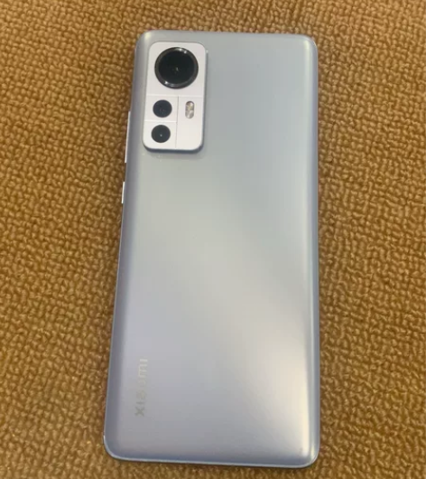 小米12。12+256。成色好  轻微使用...