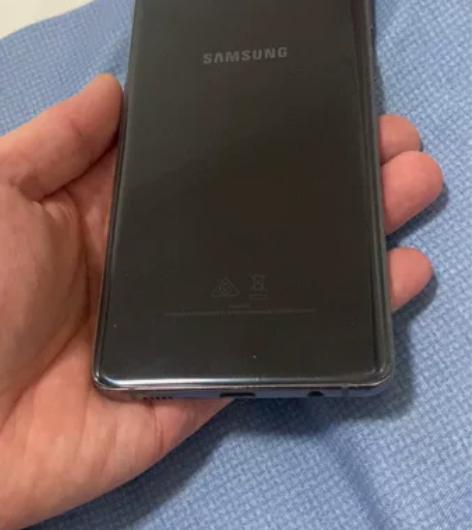 三星s10+   8+128 美版单卡 4...