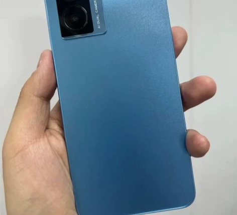 OPPO A57. 配置8+128.  支...