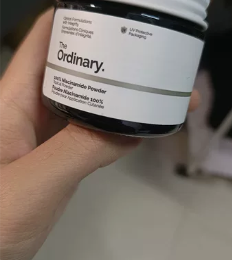 the ordinary烟酰胺粉末精华女面...