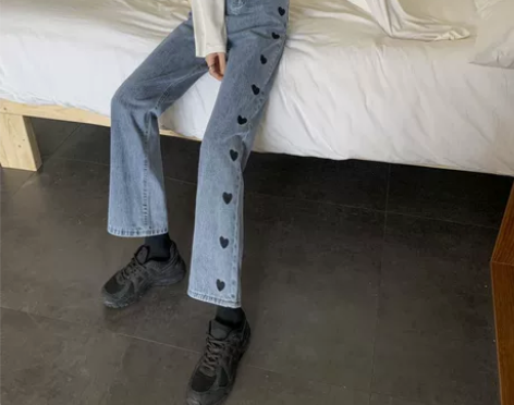 港风爱心刺绣直筒裤拖地牛仔裤宽松显瘦女高腰...