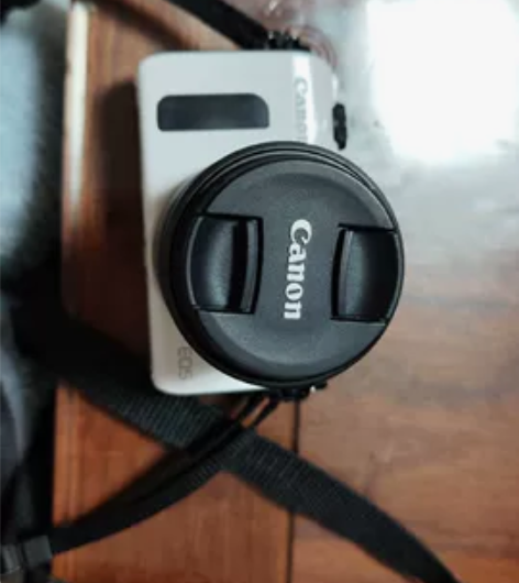 佳能微单 感兴趣的话点“我想要”和我私聊吧...