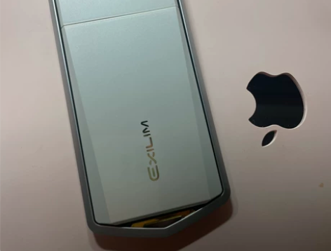 白色Casio卡西欧 EX-TR750 自...