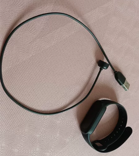小米手环6NFC版 附带原装充电器 轻微使...
