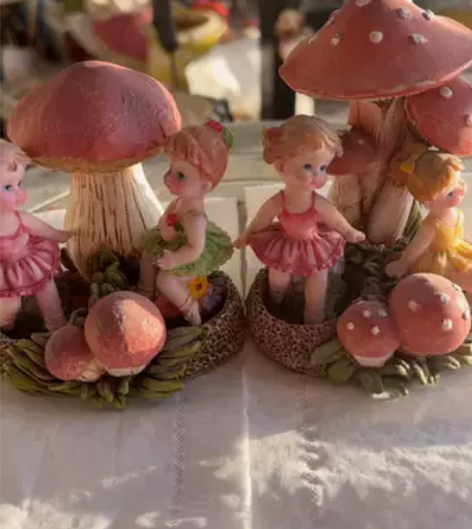 老货树脂摆件，台湾树脂娃，蘑菇烛台和芭蕾娃...