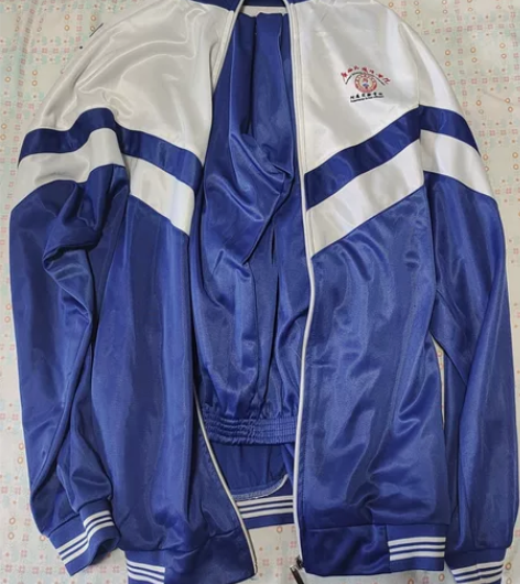 广外120校服一套175cm左右 感兴趣的...