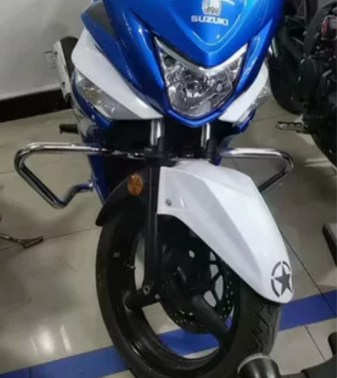 铃木 GW 250F 旅行摩托车，品质是真...