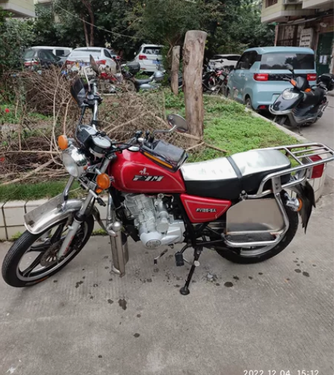 飞鹰男装摩托车125cc，证件齐全，保险到...