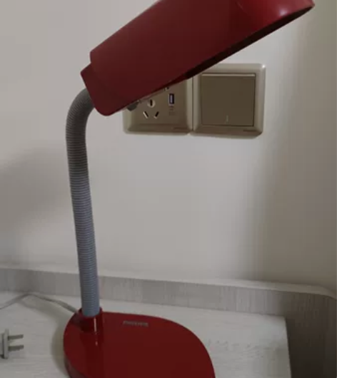 出清护眼灯，冠雅护眼灯30元，正品，买时挺...