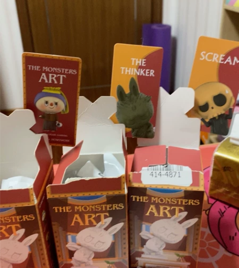 泡泡玛特 拉布布精灵艺术系列 带珍珠耳环的...