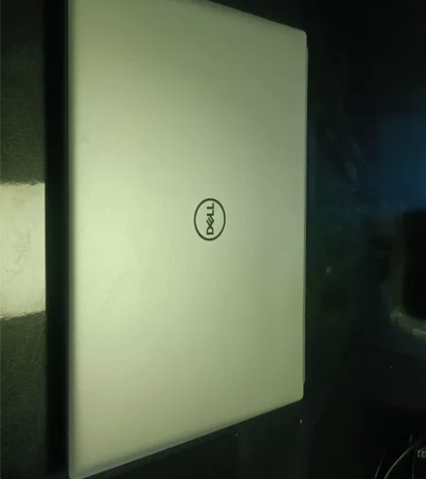 Dell  Inspiron16  562...