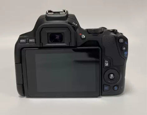 佳能 EOS 200D II 正常使用痕迹...