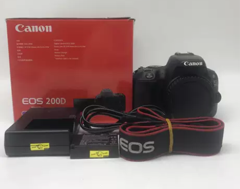 9成新佳能 EOS 200D 掉漆明显，眼...