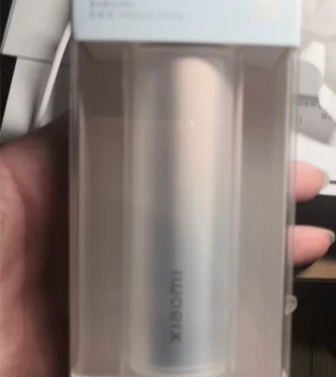 小米口红充电宝，就剩一个仅拆封的，价格包普...