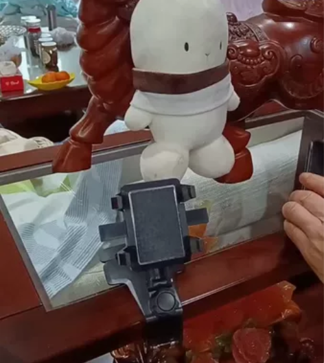 汽车用导航支架，全新。包邮。私人物品，下单...