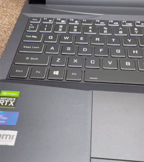 战神游戏本神舟笔记本 战神3060 外观有...