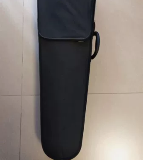 孩子嚷着要买的小提琴，上学又没时间拉，只用...