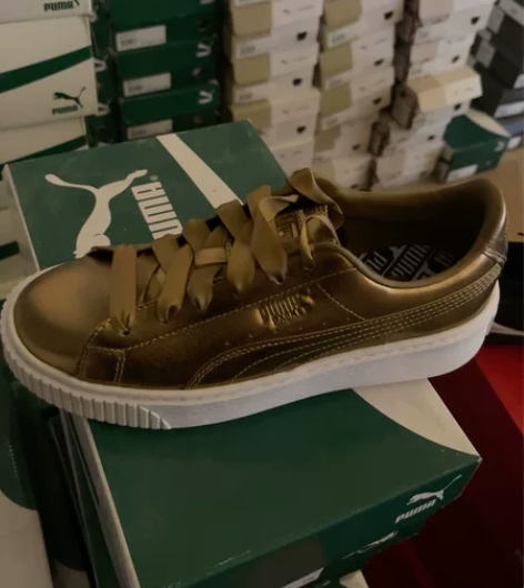 彪马品牌，现在做特卖，绝对正品，诚信出售，...