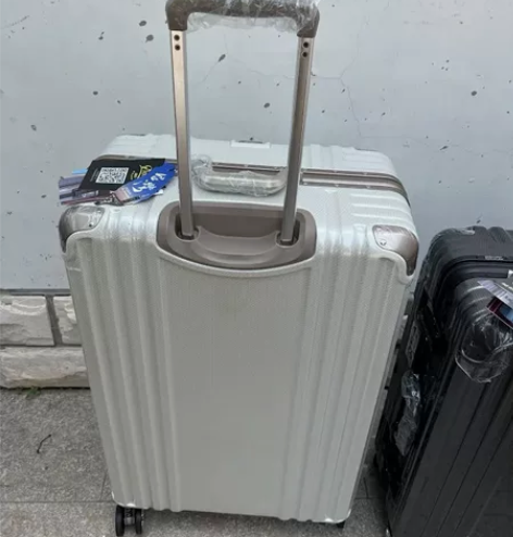 美旅  优质拉杆箱！还是外交官  新秀丽 ...