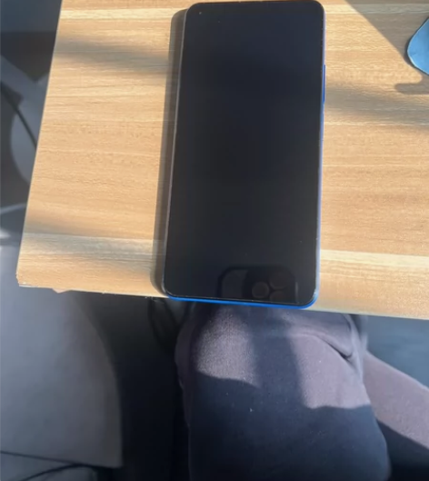 小米11青春版，8?256，家里人用的，成...