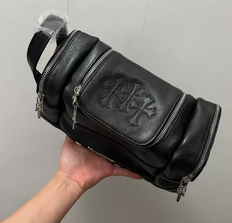 克罗心洗漱包健身包 皮质很软 大容量。保证...