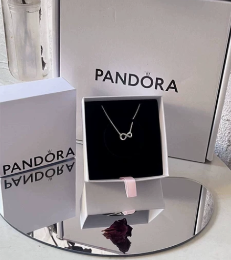 Pandora潘多拉银闪亮永恒符号项链39...