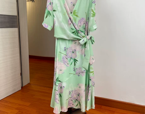 气质V领裹胸印花双绉真丝桑蚕丝连衣裙女夏季...