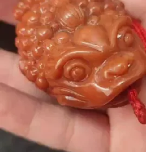 个人收藏精品黄河玉雕，纯手工打造招财吸财金...