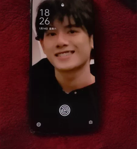 OPPO Reno手机 换新 感兴趣的话点...