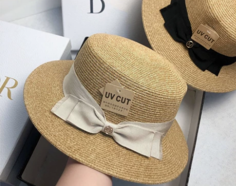 夏季草帽，8成新，可洗。 感兴趣的话点“我...