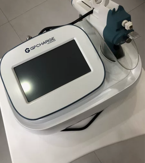 晓资明星美容仪 几乎全新 就用过一次 感兴...