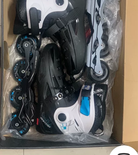 飞鹰轮滑鞋原价500左右  之前大1社团买...