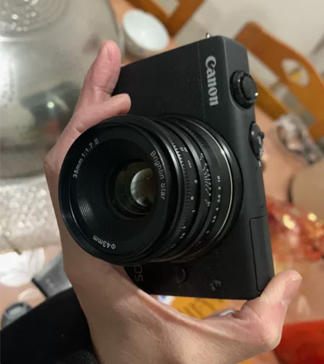 佳能m200 星耀35mmf1.7镜头 黑...